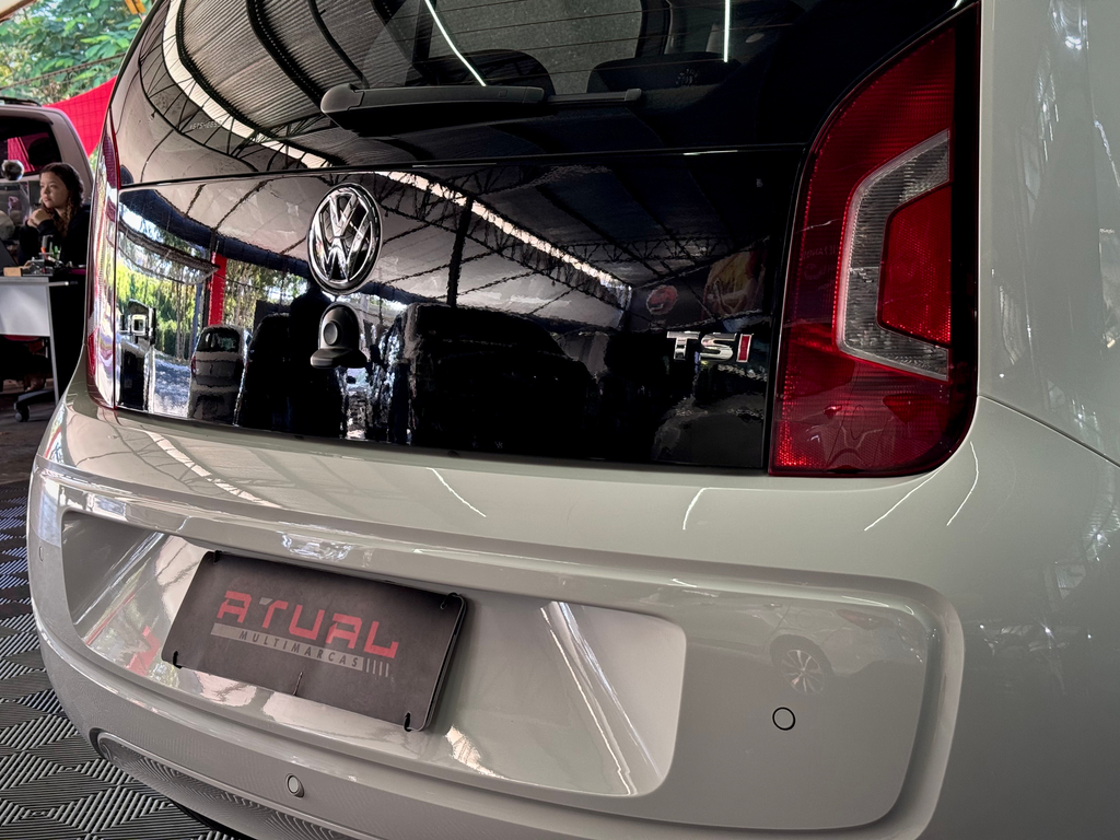 Volkswagen Up! Branco