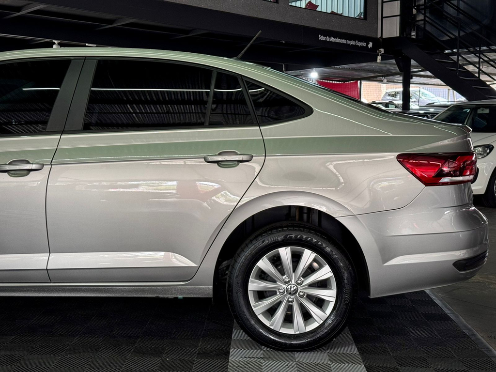 Volkswagen Virtus 1.6 Msi Flex 16v 4p Aut.