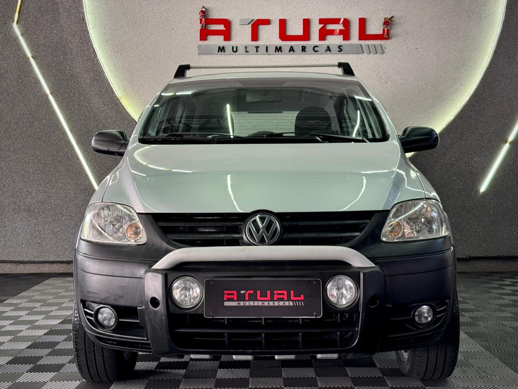 Volkswagen CrossFox Prata