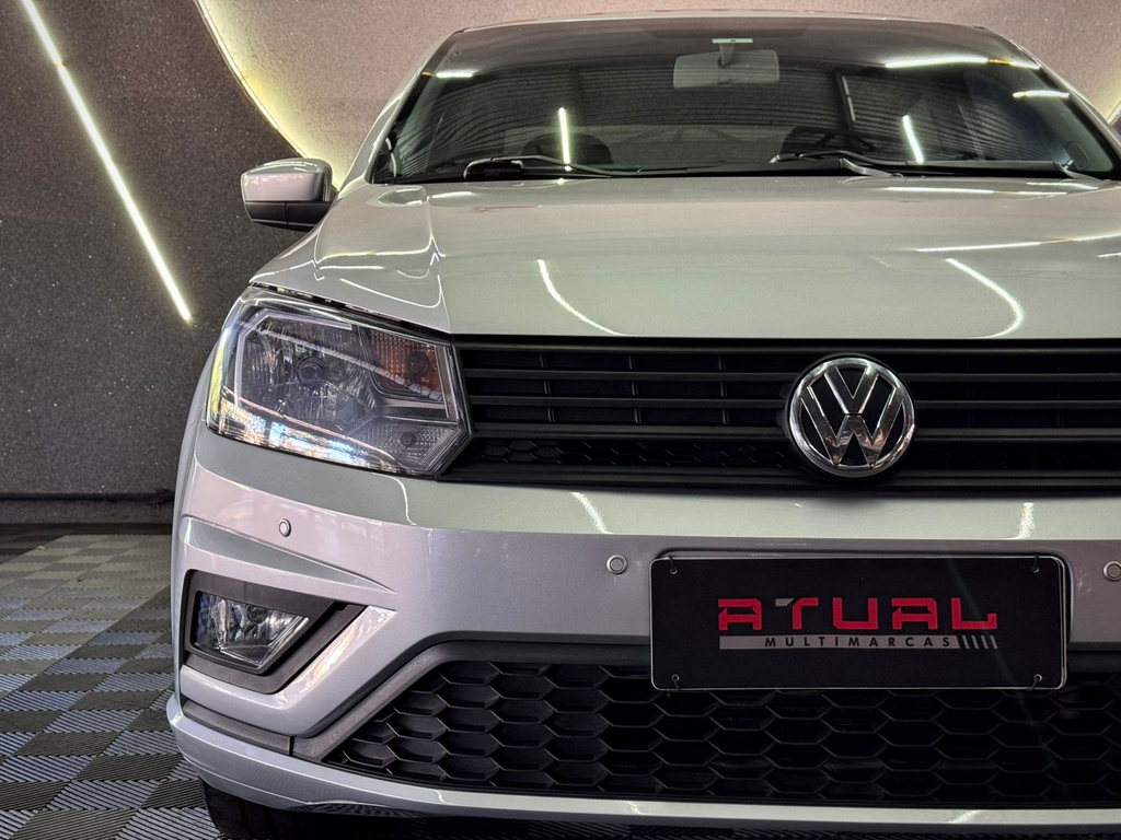 Volkswagen Voyage Prata
