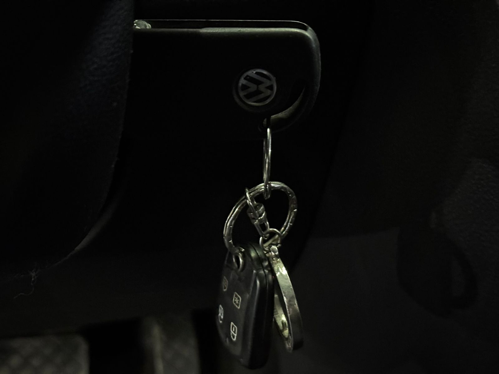 Volkswagen Voyage Prata