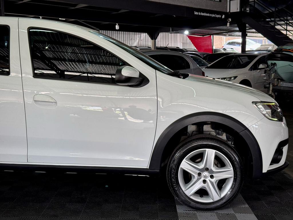 Renault Logan Zen Flex 1.6 16v 4p Aut.