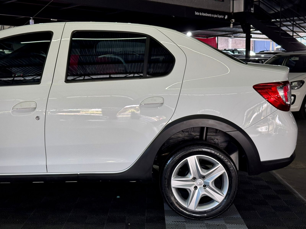 Renault Logan Zen Flex 1.6 16v 4p Aut.