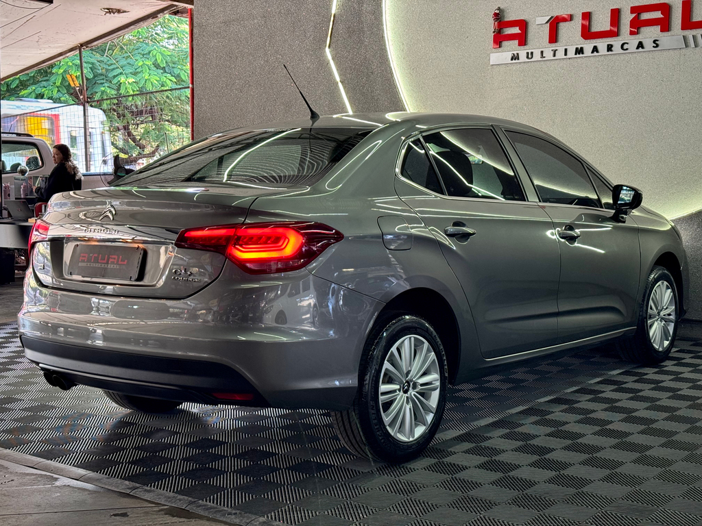 Citroen C4 Lounge Cinza