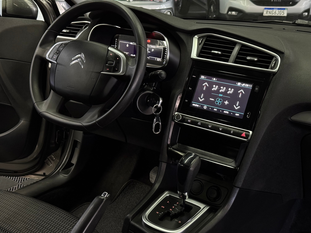 Citroen C4 Lounge Cinza