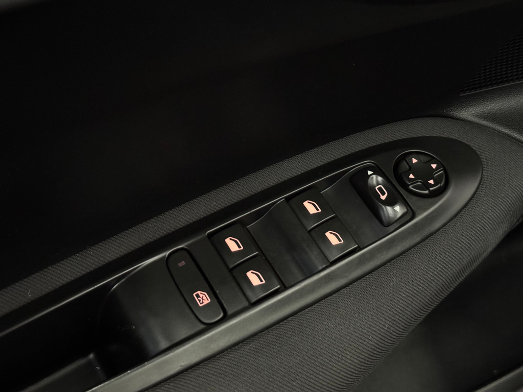Citroen C4 Lounge Cinza