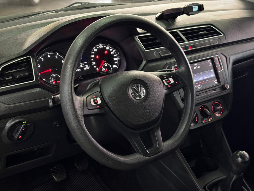 Volkswagen Voyage Prata
