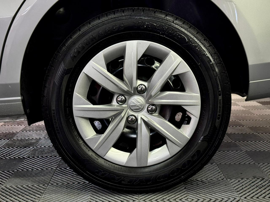 Volkswagen Voyage Prata