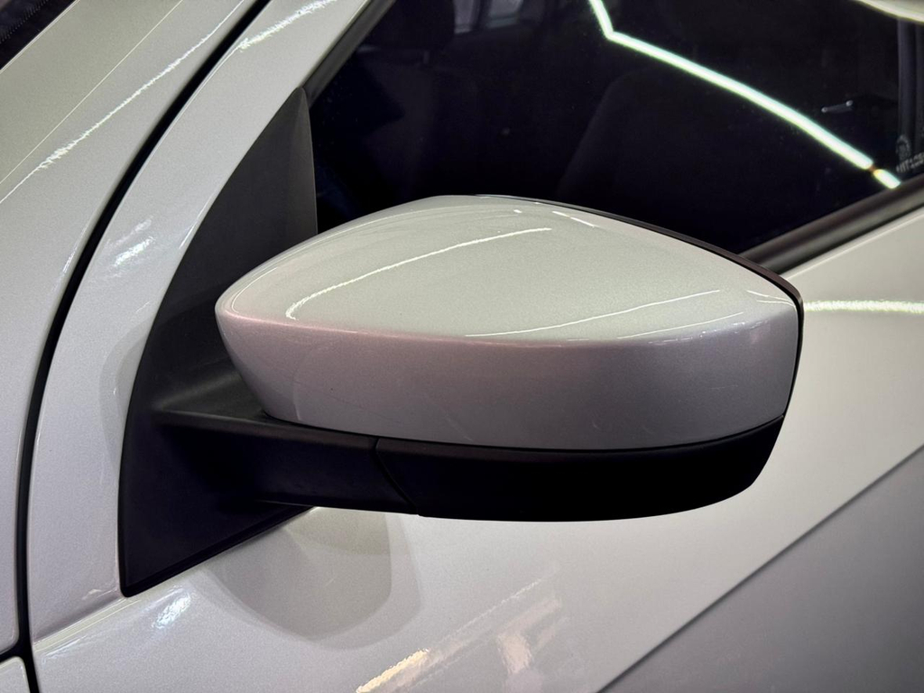Volkswagen Voyage Prata