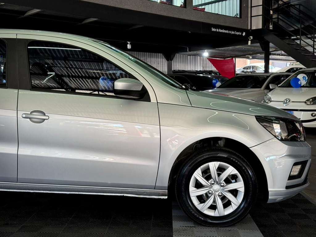 Volkswagen Voyage Prata