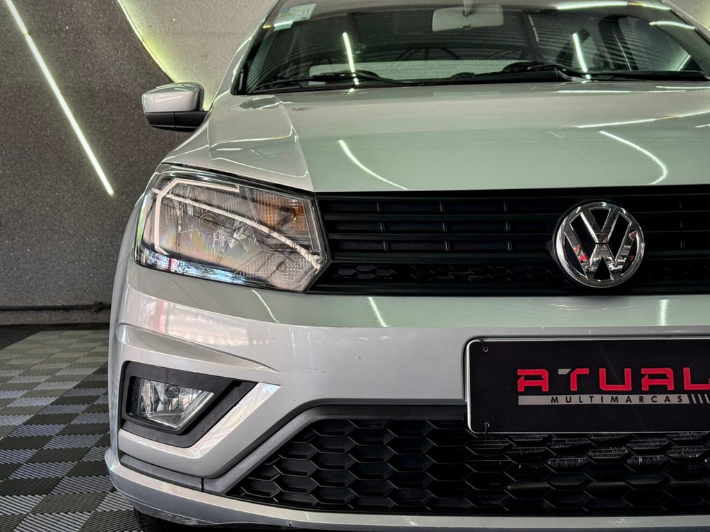 Volkswagen Voyage Prata
