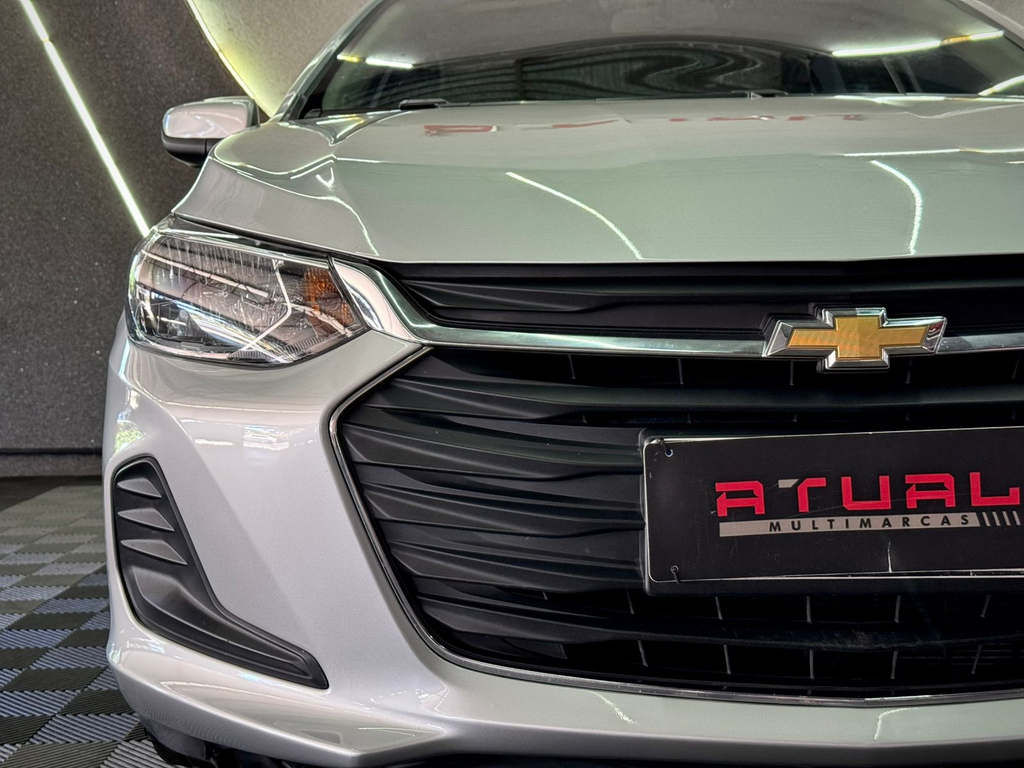 Chevrolet Onix Prata