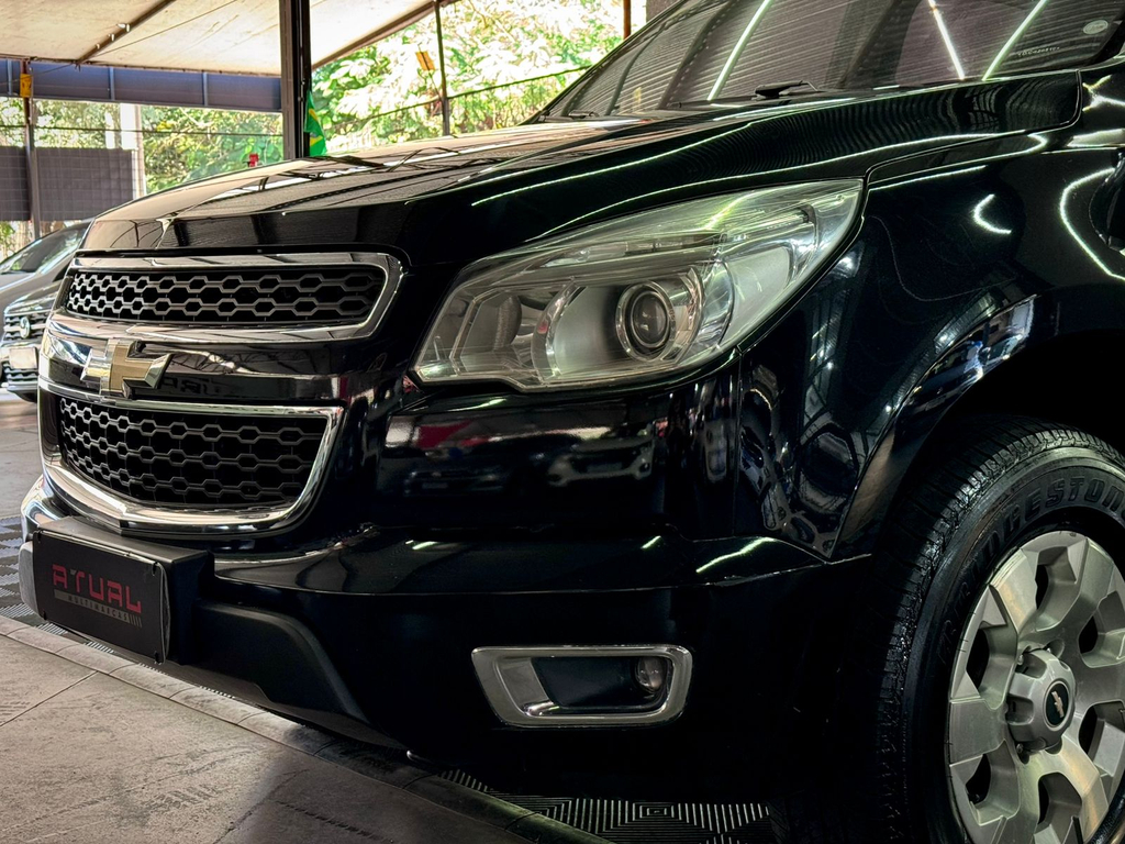 Chevrolet S10 Preto