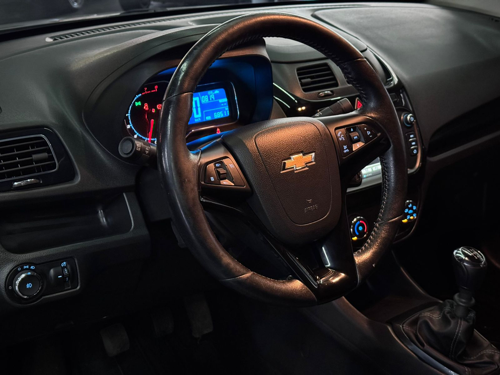 Chevrolet Cobalt Bege