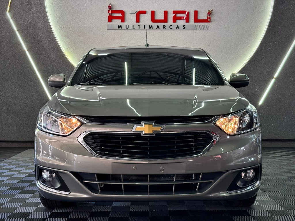 Chevrolet Cobalt Bege