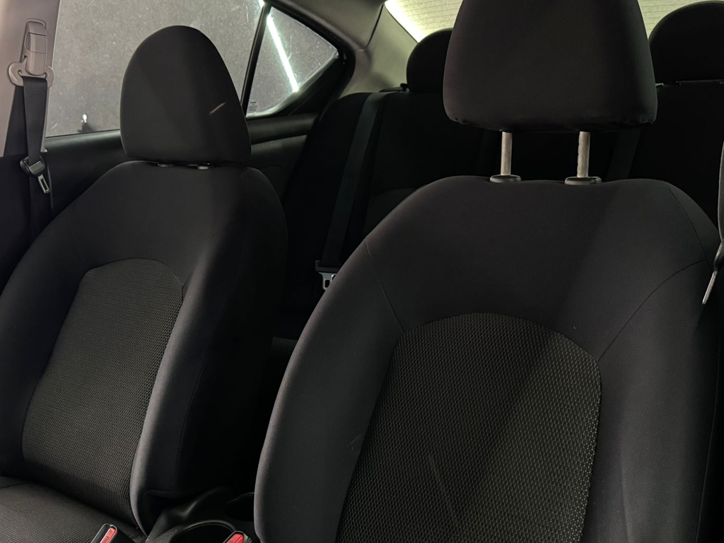 Nissan Versa 1.6 16v Sv