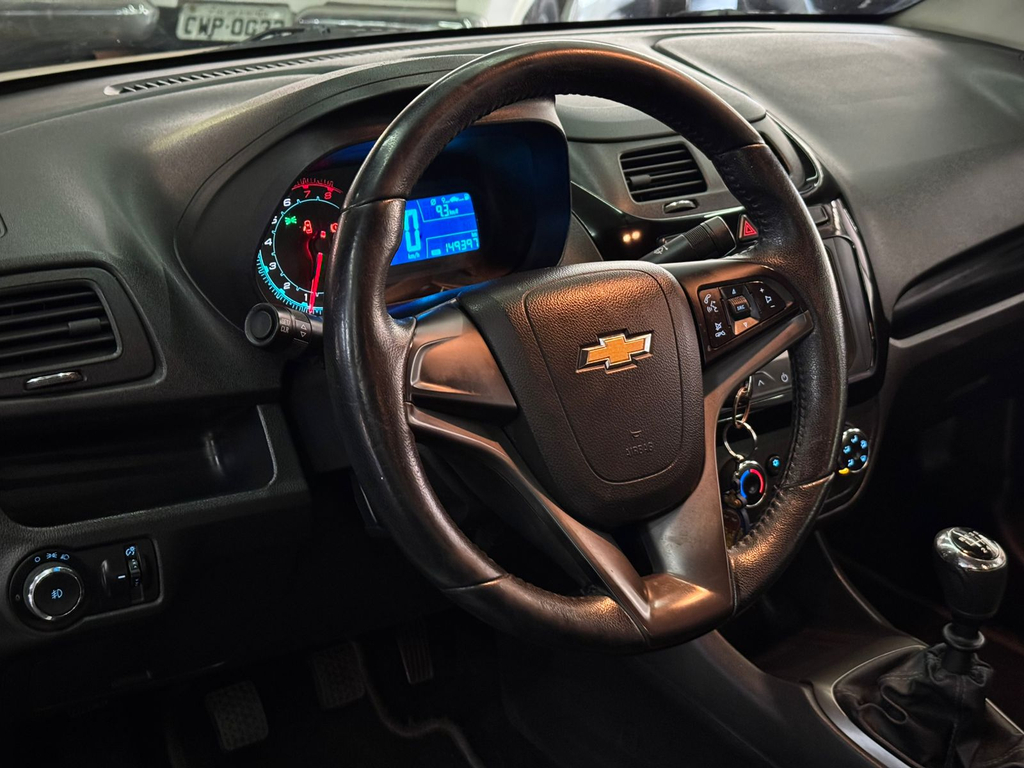 Chevrolet Cobalt Prata