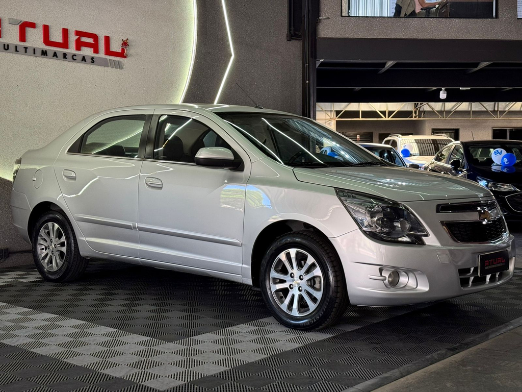 Chevrolet Cobalt Prata