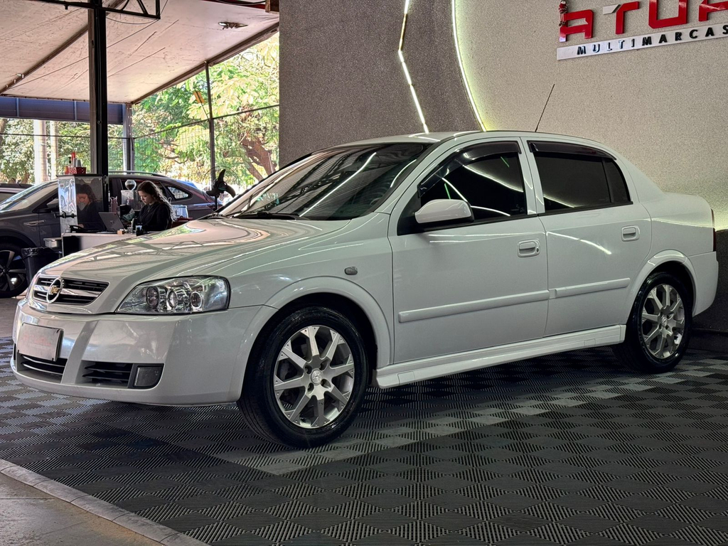 Chevrolet Astra Sedan Branco