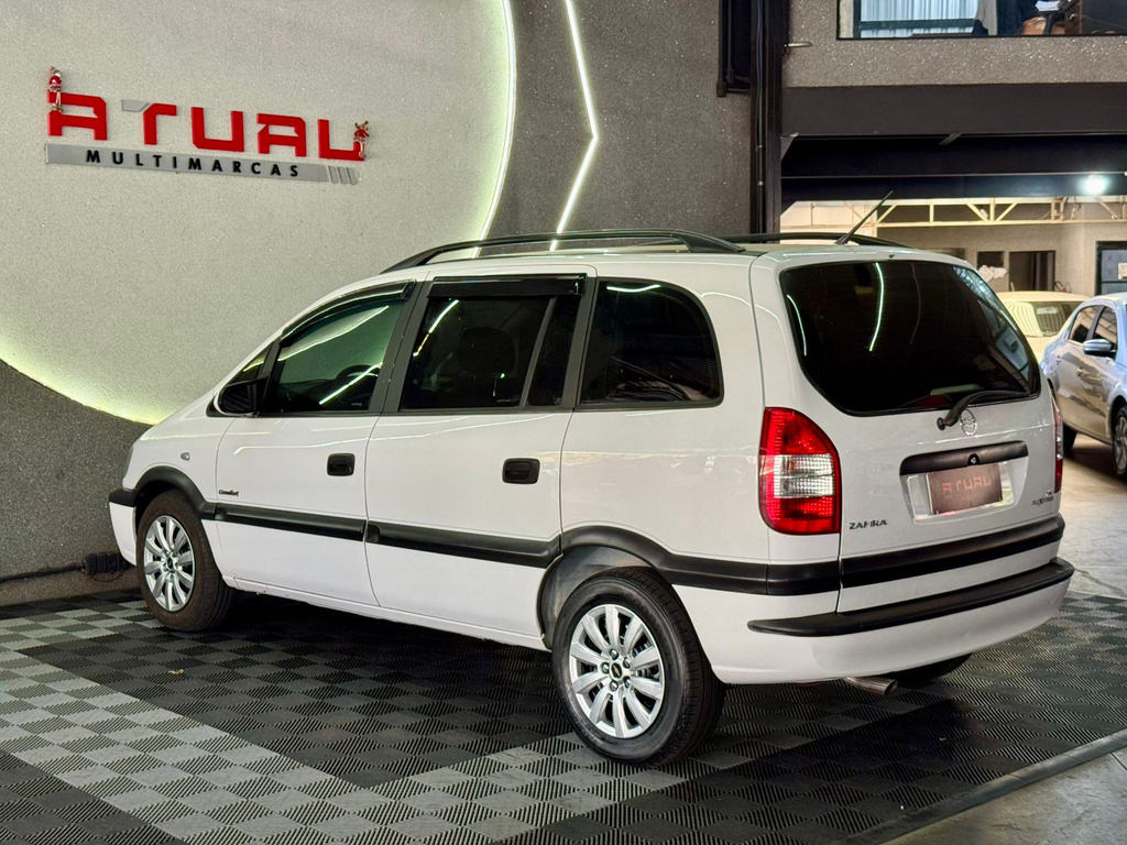 Chevrolet Zafira Comfort 2.0 (Flex)