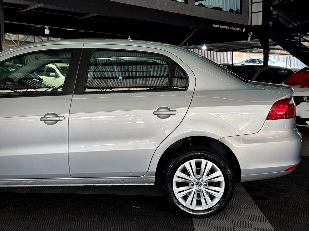 Volkswagen Voyage 1.6 Msi Flex 16v 4p Aut.