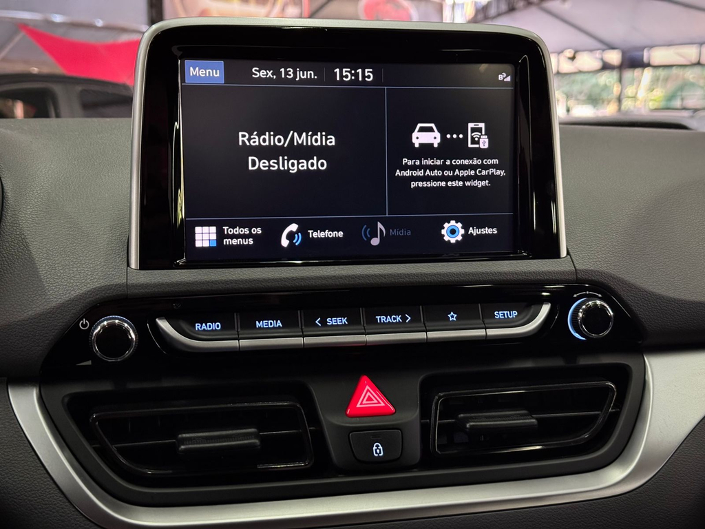 Hyundai HB20S Prata