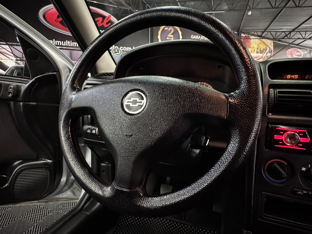 Chevrolet Astra Hatch Advantage 2.0 (Flex)