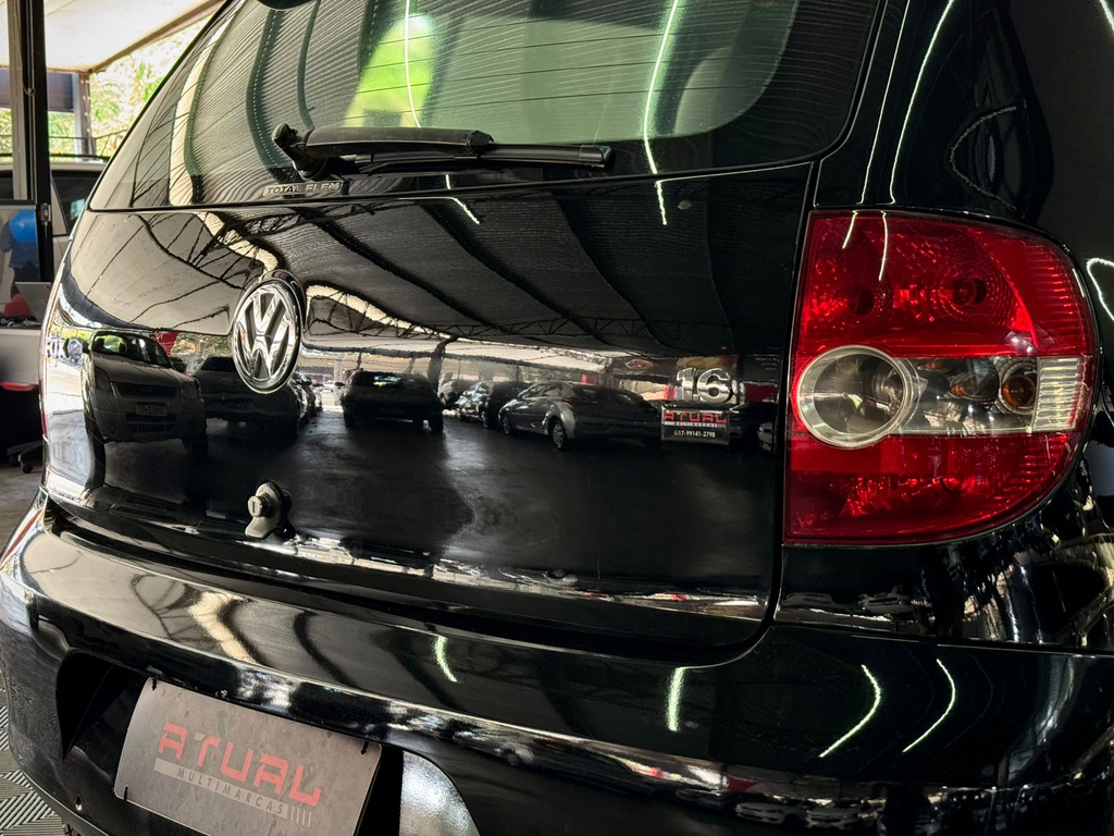 Volkswagen Fox Plus 1.6 8v (Flex)
