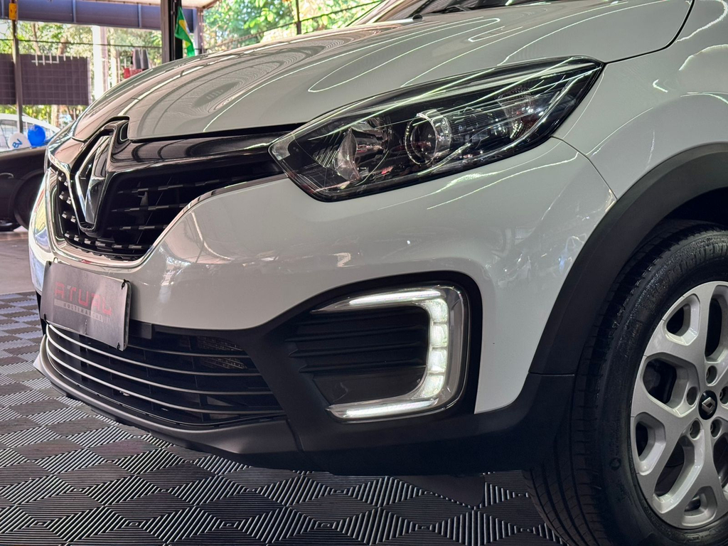 Renault Captur Life 1.6 16v Flex 5p Aut.