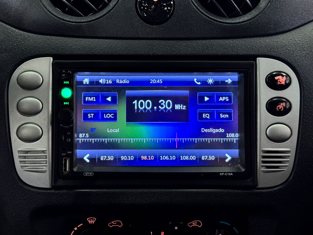Citroen C3 GLX 1.4 8V (flex)