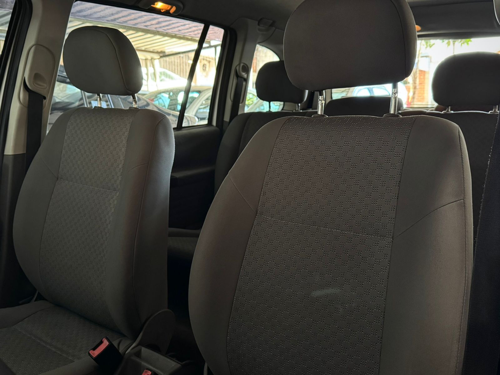 Chevrolet Zafira Comfort 2.0 (Flex)
