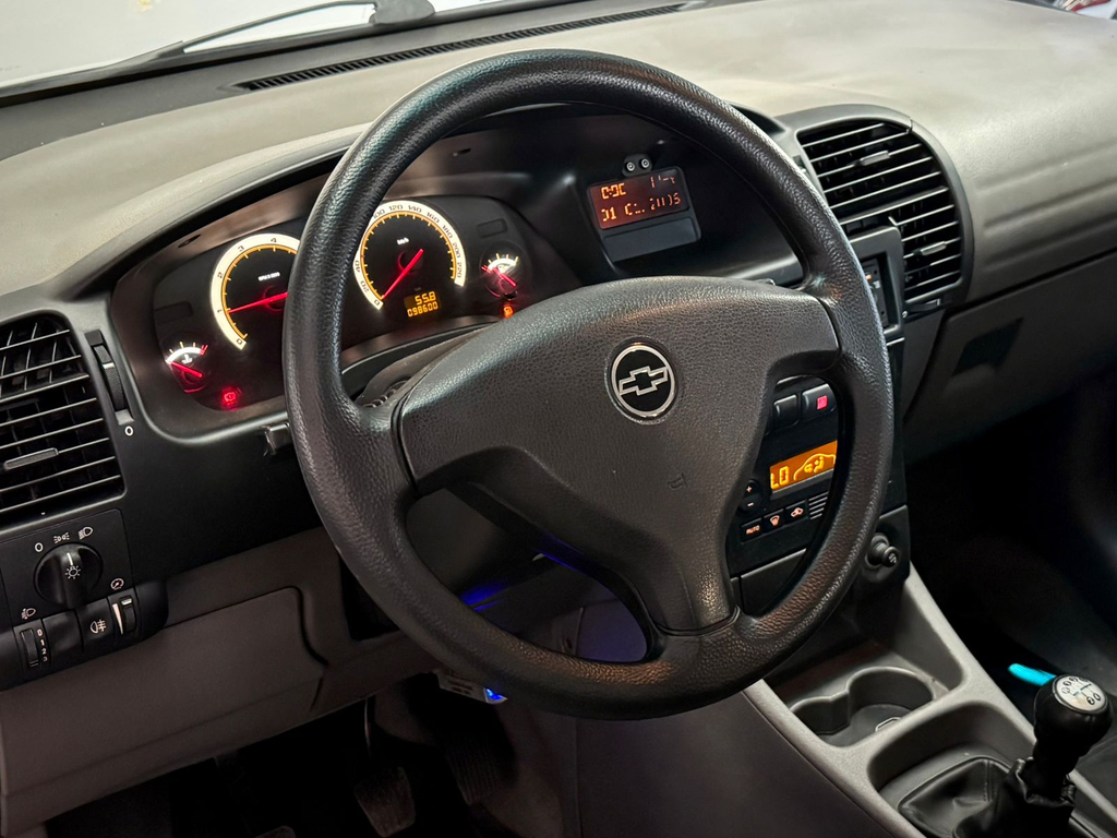 Chevrolet Zafira Comfort 2.0 (Flex)