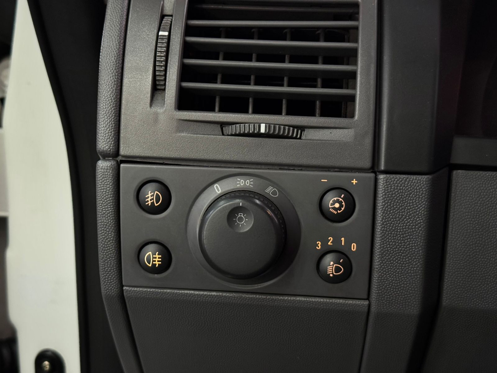 Chevrolet Meriva Premium 1.8 (Flex) (Easytronic)