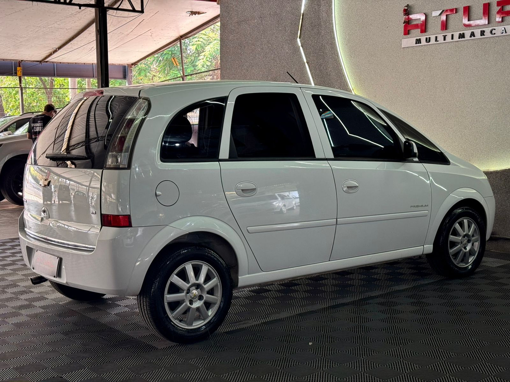 Chevrolet Meriva Premium 1.8 (Flex) (Easytronic)