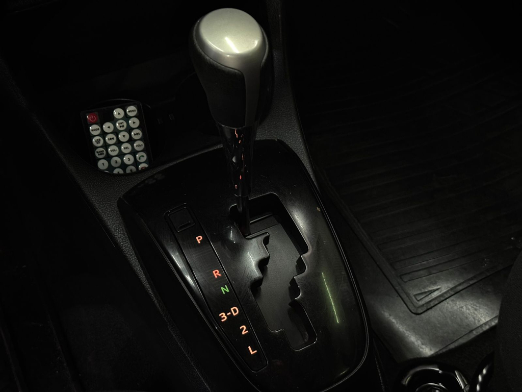 Toyota Etios Hatch Preto