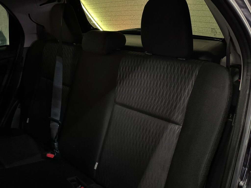 Toyota Etios Hatch Preto