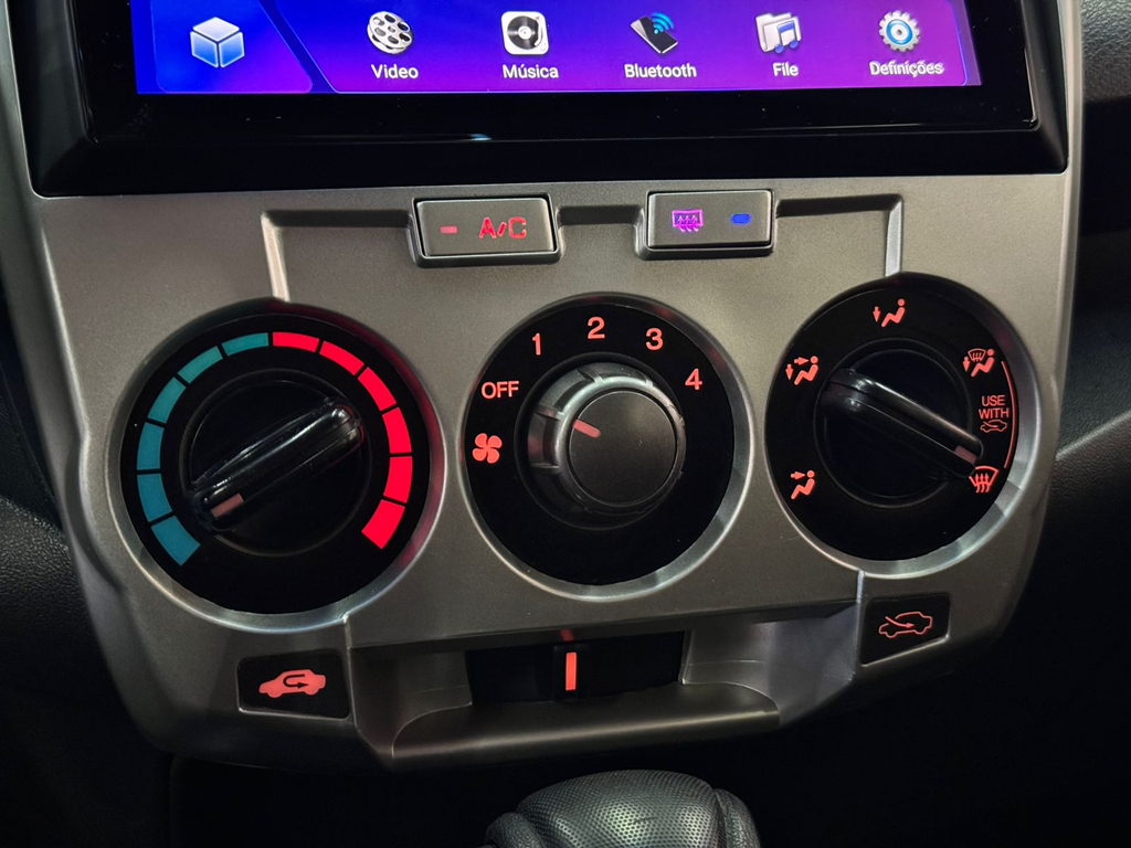 Honda City Cinza