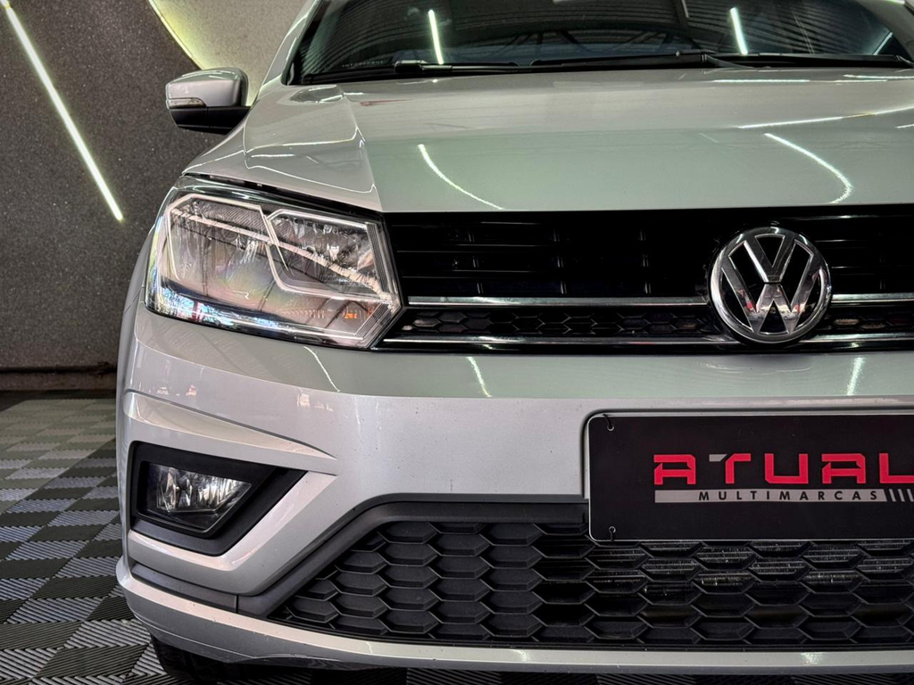 Volkswagen Voyage Prata