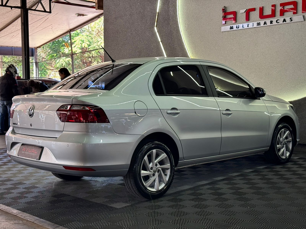 Volkswagen Voyage Prata