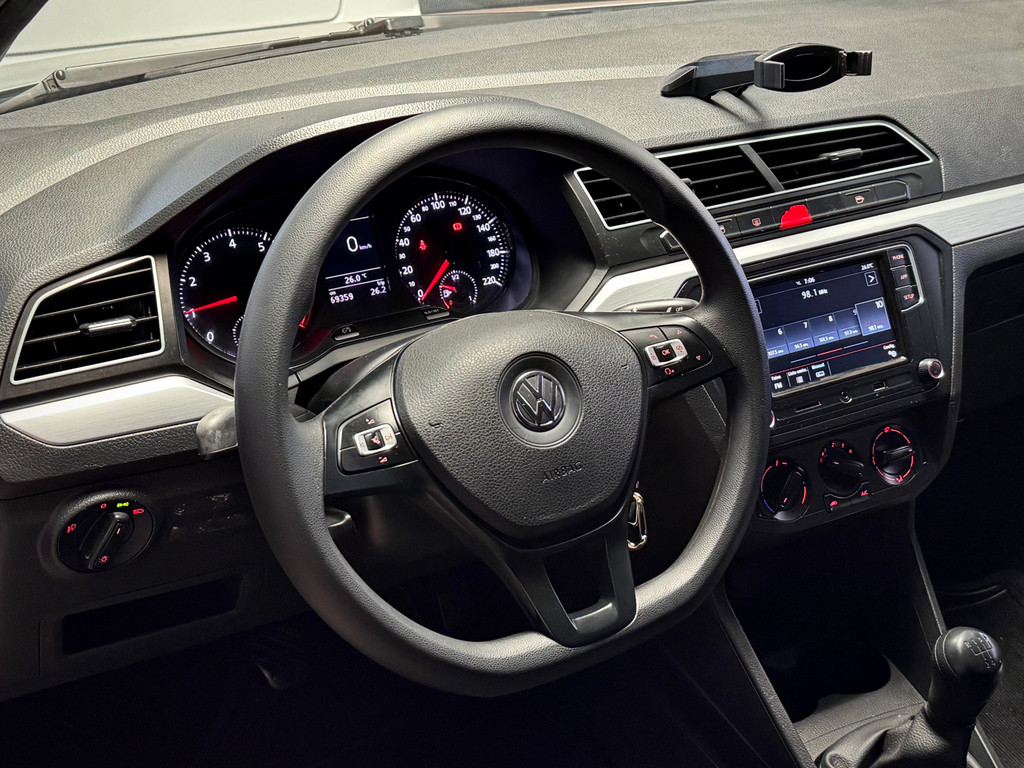Volkswagen Voyage Prata
