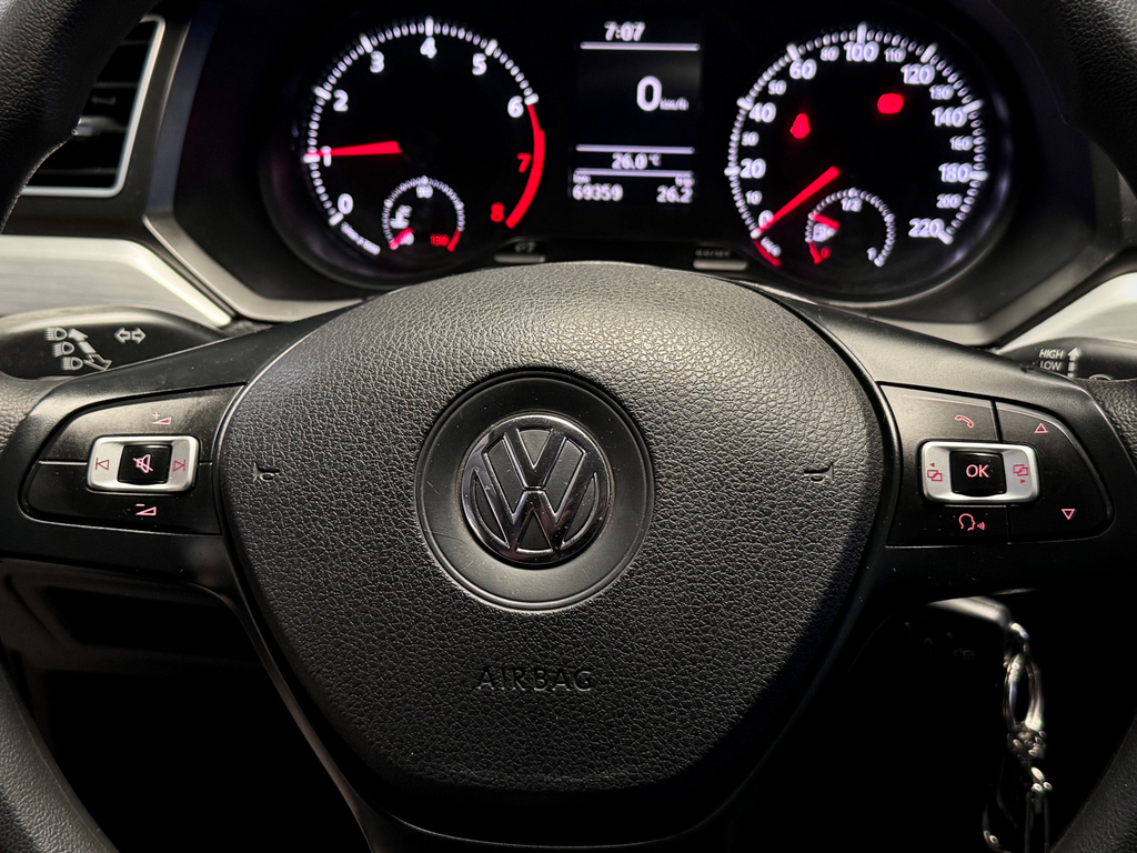 Volkswagen Voyage Prata