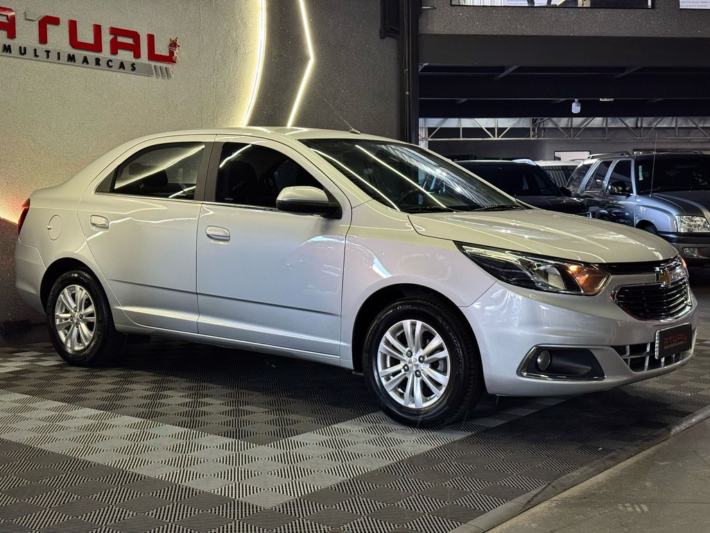 Chevrolet Cobalt Prata