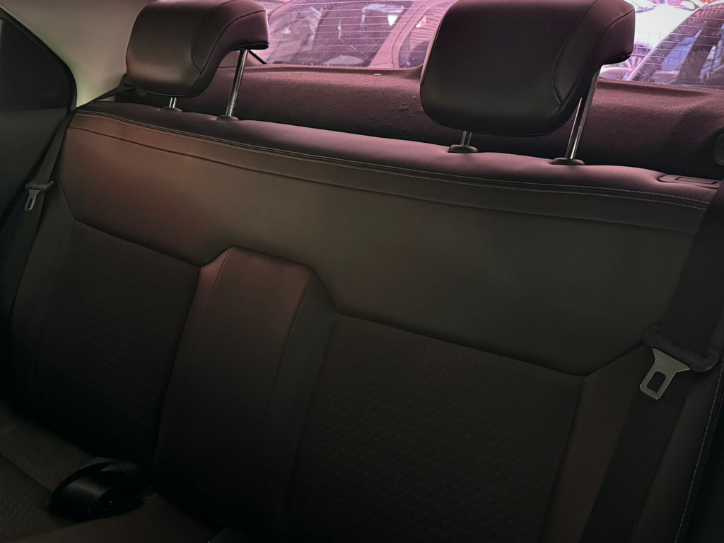 Chevrolet Cobalt Prata
