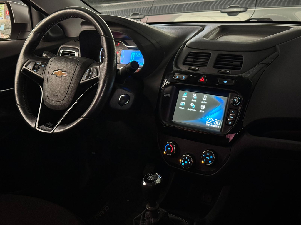 Chevrolet Cobalt Prata