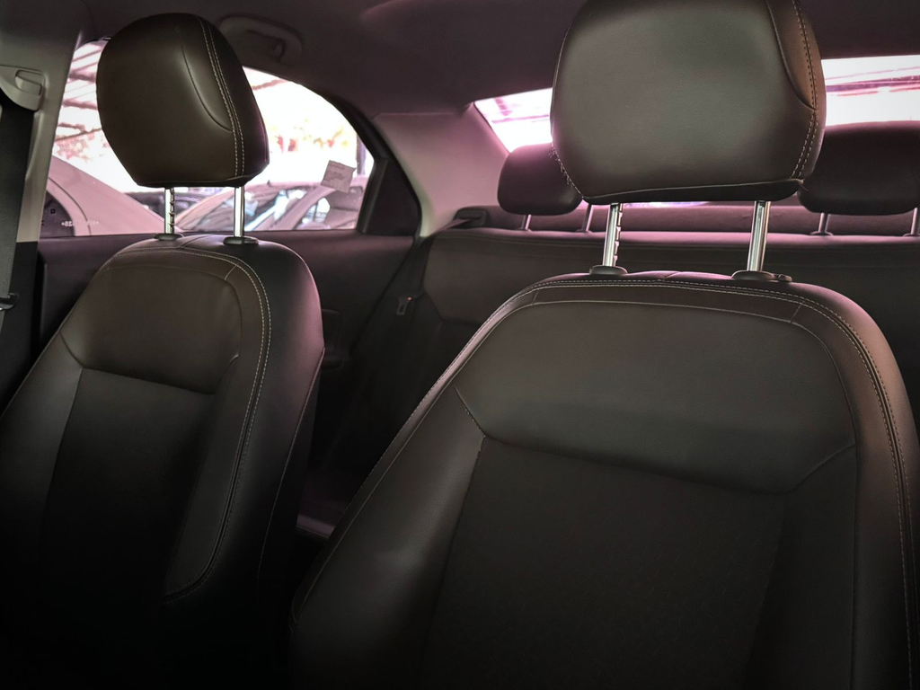 Chevrolet Cobalt Prata