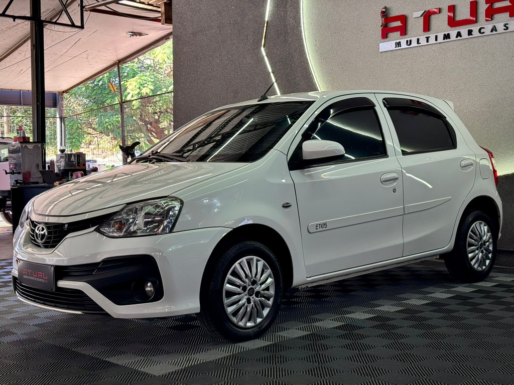 Toyota Etios X 1.3 (Flex)