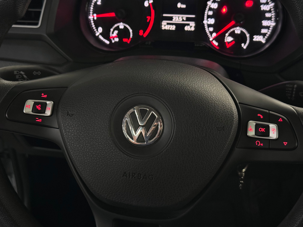 Volkswagen VOYAGE 1.0 FLEX 12V 4P