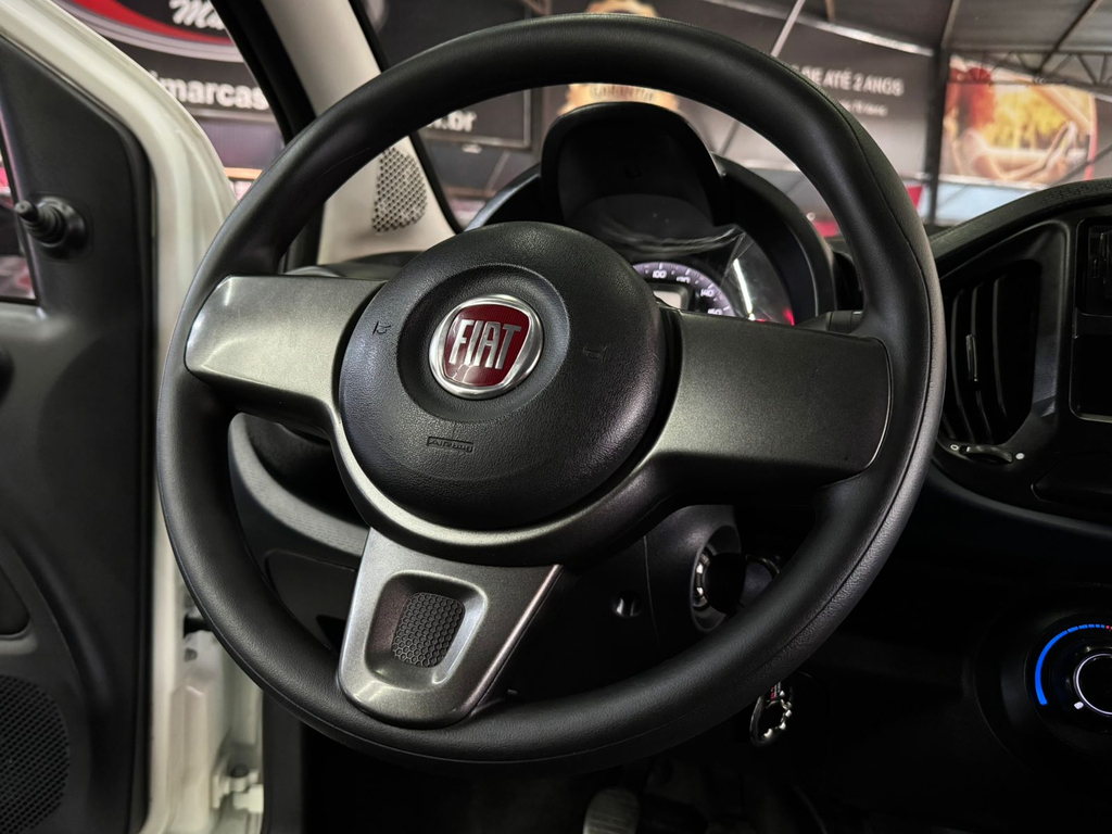 Fiat Uno Attractive 1.0 8v (Flex) 4p