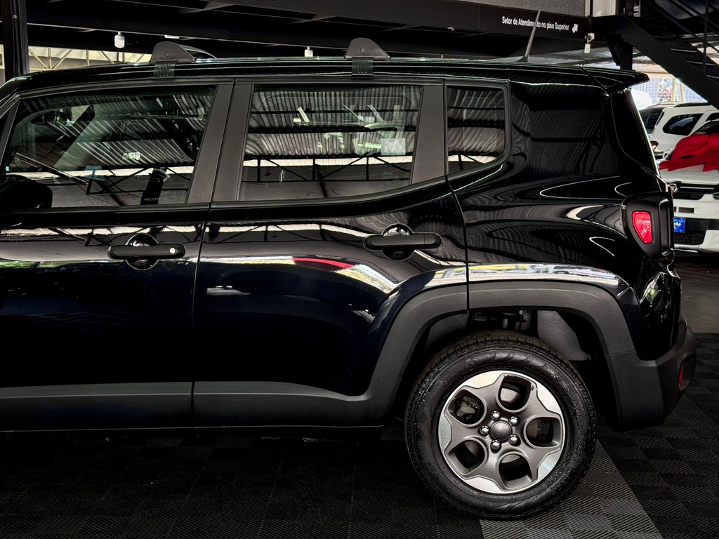 Jeep Renegade1.8 4x2 Flex 16v Aut