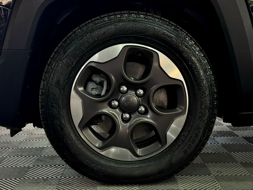 Jeep Renegade1.8 4x2 Flex 16v Aut